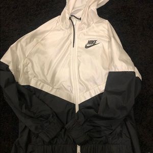 Nike wind breaker